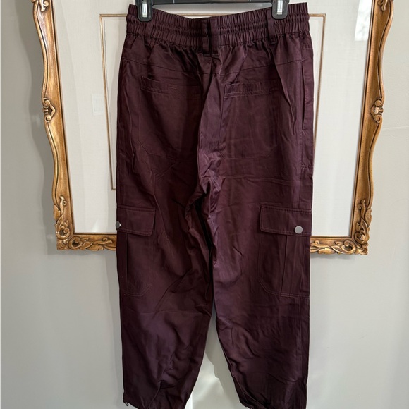 Democracy Dark Burgundy Cargo Jogger Pants NWT - Picture 8 of 9